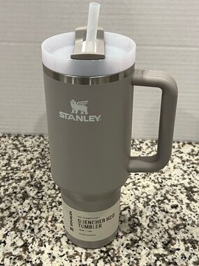 Stanley Quencher H2.0 Tumbler in Ashe New 40 Oz